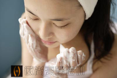 学化妆有什么好处？合肥化妆师培训学校？